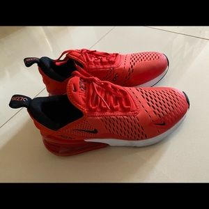 Nike Air Max 270